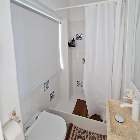 In Alfama- Beco De Sao Miguel Appartamento Lisbona